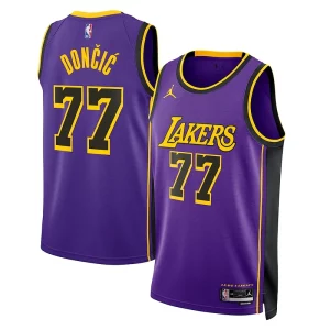 Atractivo Encantador Luka Dončić Los Angeles Lakers Jordan Brand Statement Edition Swingman Jersey Purple